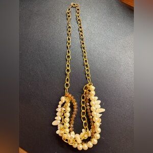 Handmade Elegant Gold and Pearl Necklace